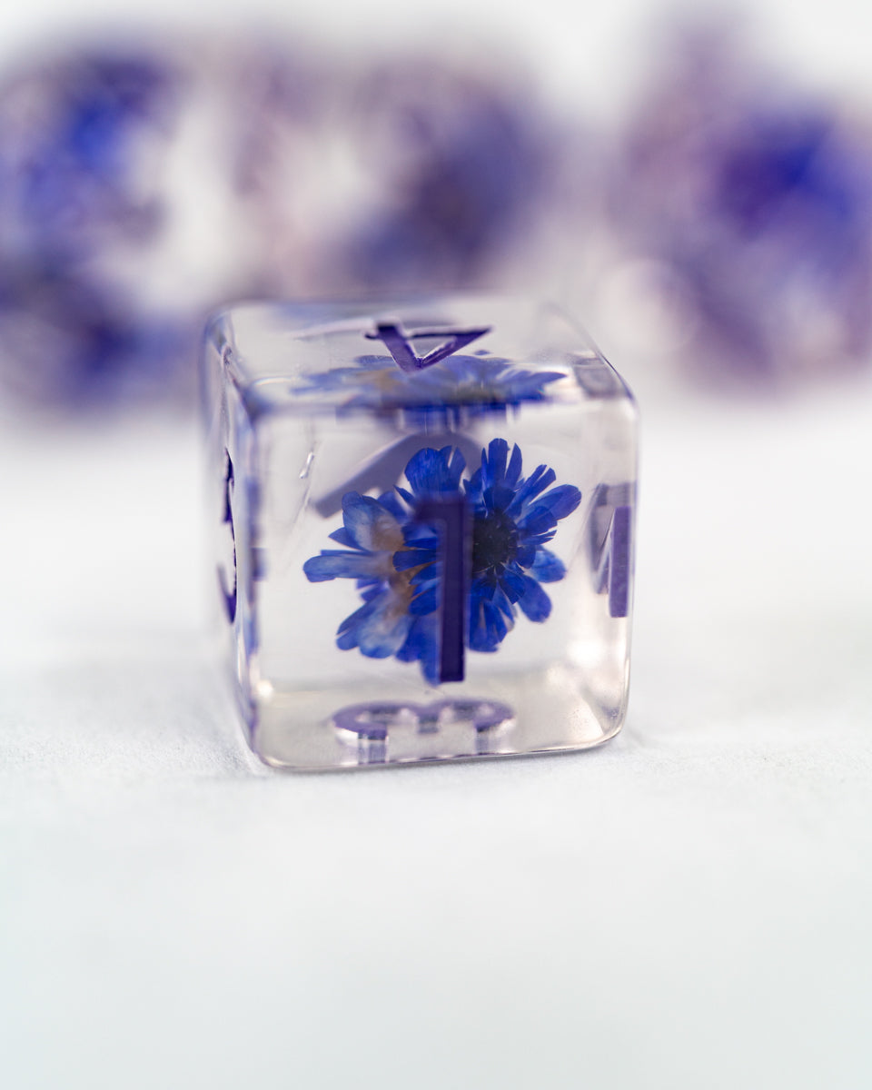 Monkshood | Blue Flower | 7 Piece Acrylic Inclusion Dice Set