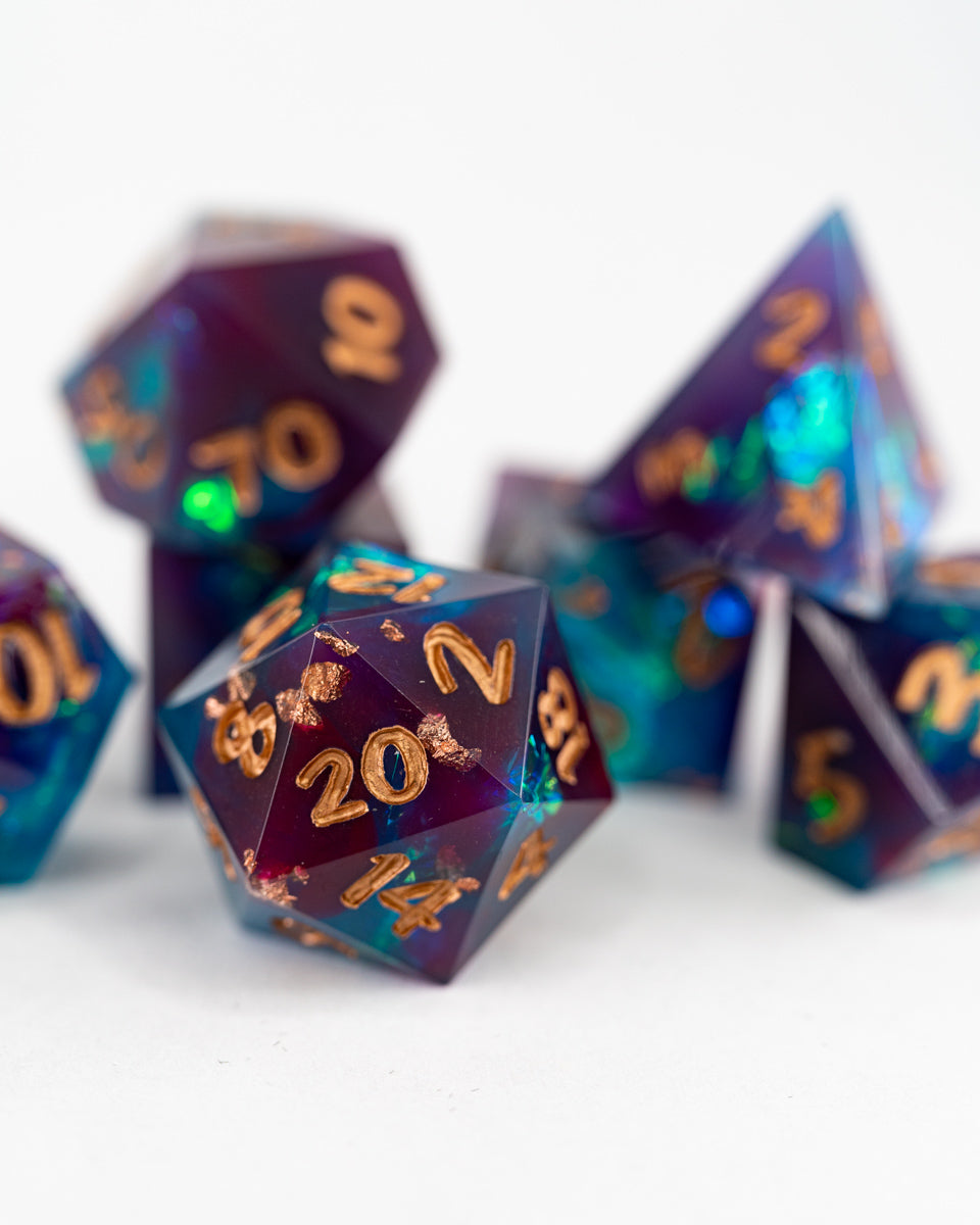 Artificer's Amulet | 7 Piece Sharp Edge Resin Dice Set