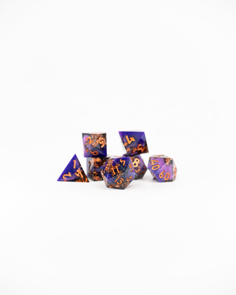 Keybinders | 7 Piece Sharp Edge Resin Dice Set