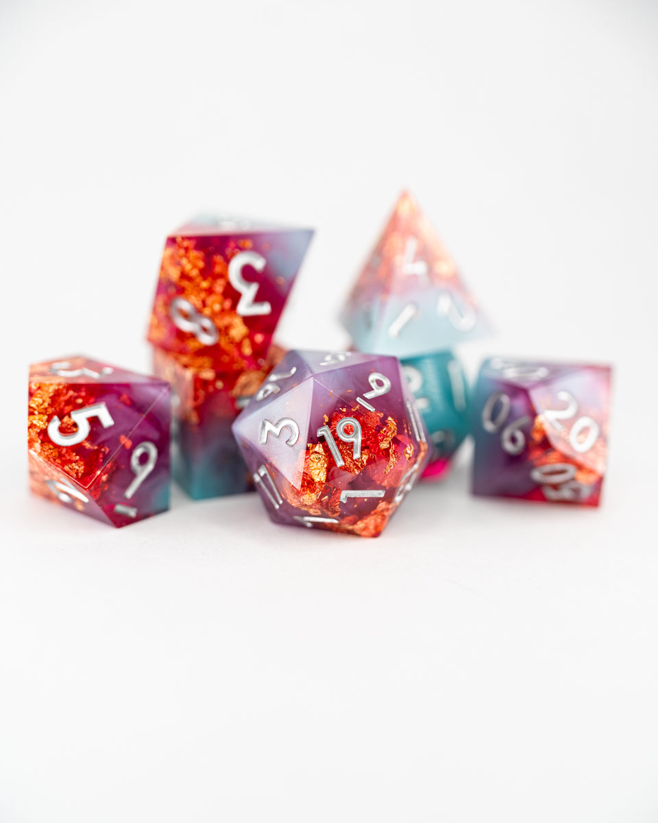 Amorentia | 7 Piece Sharp Edge Resin Dice Set