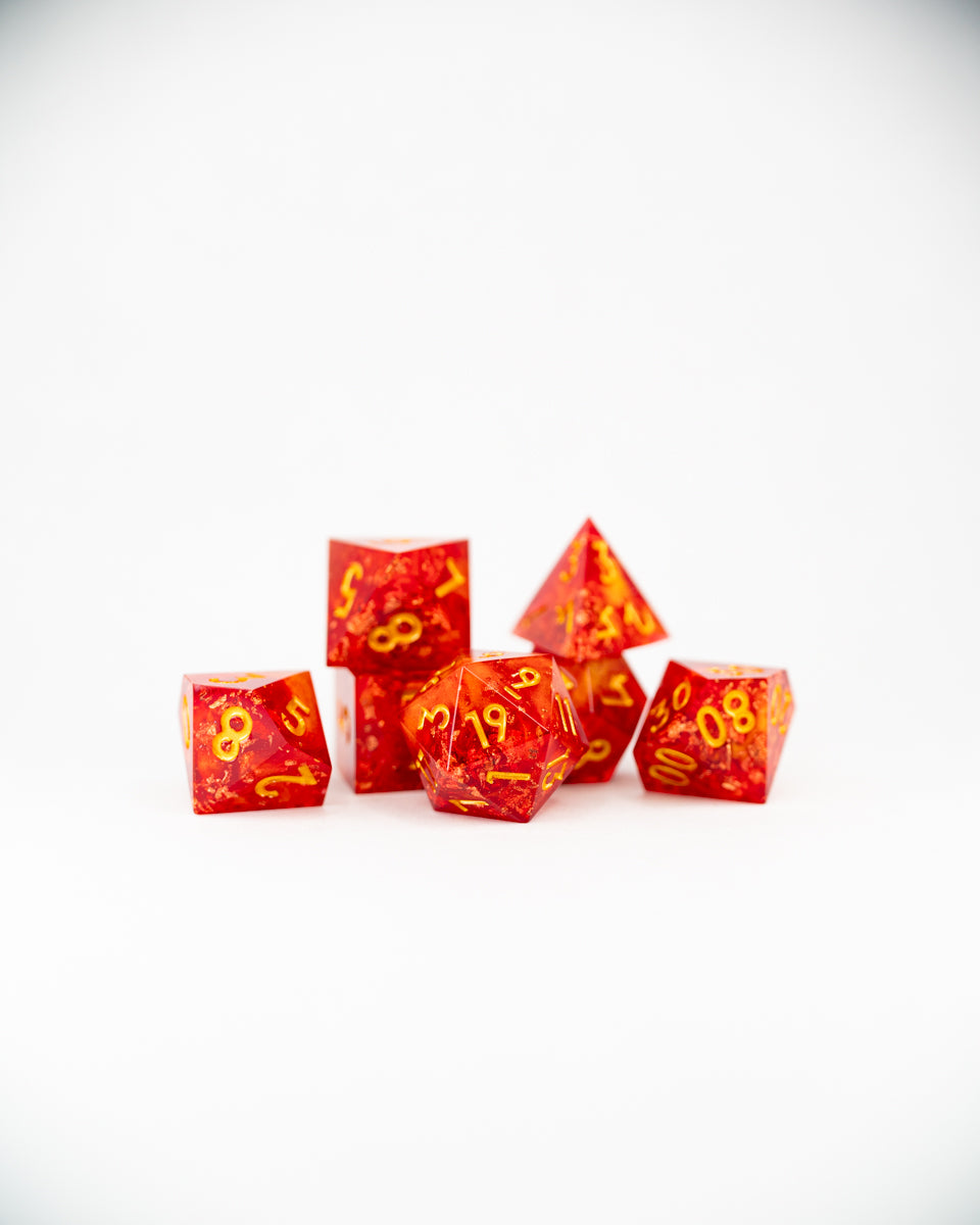 Kilnfire | 7 Piece Sharp Edge Resin Dice Set