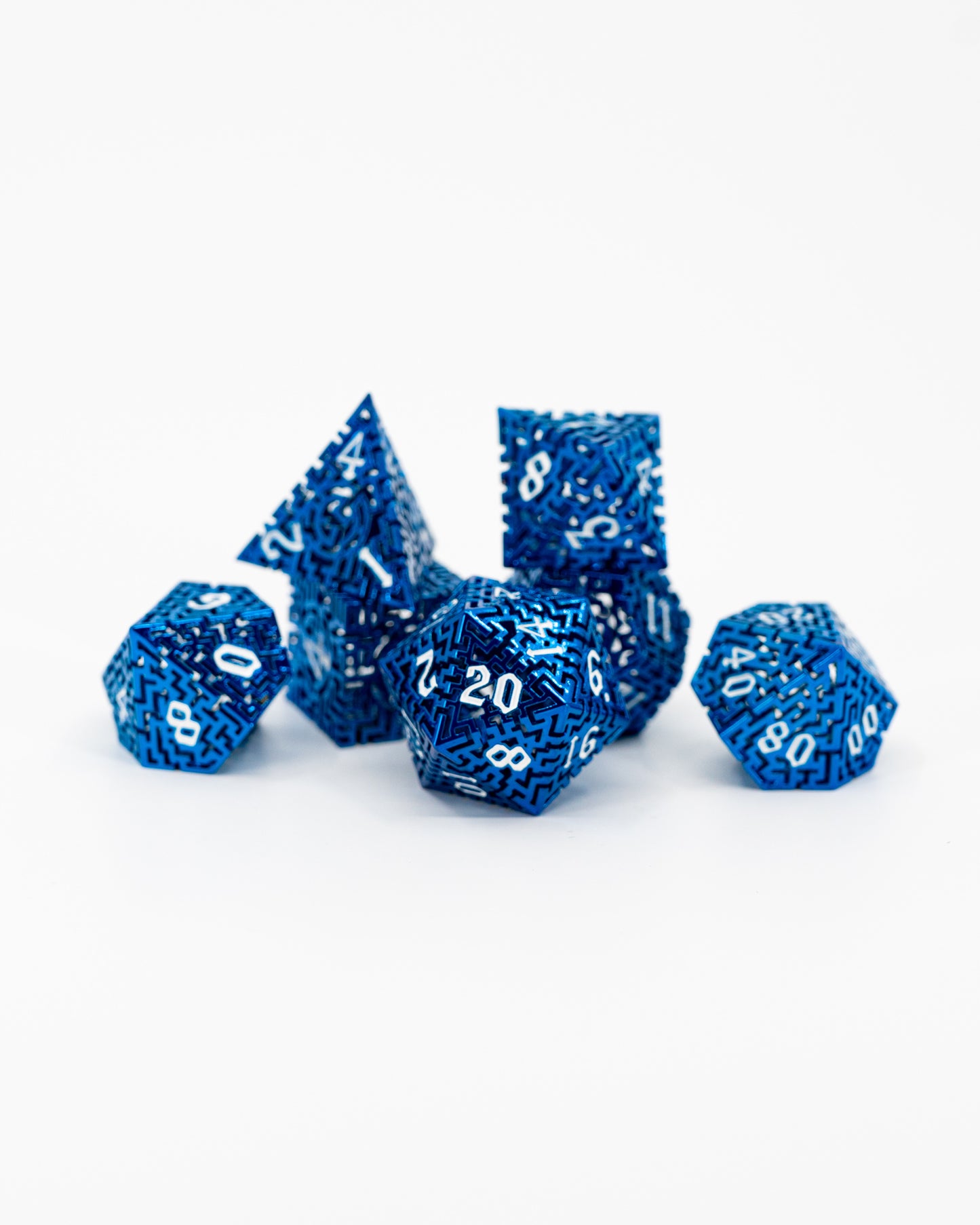 Trojaborg | Hollow Maze | 7 Piece Metal Dice Set